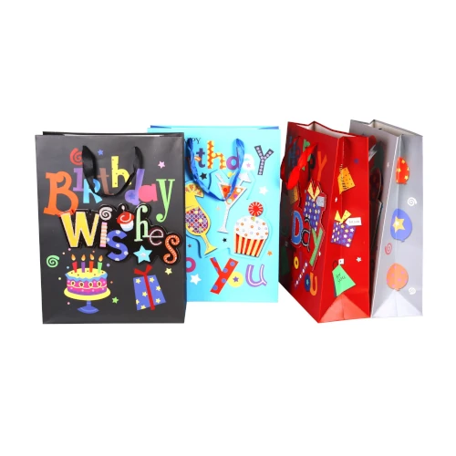 Invitación y regalos